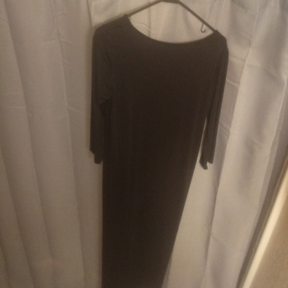 Dress - Picture 4 of 4